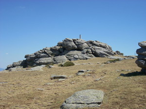 Vertice geodésico de la Najarra by Cruccone Wikipedia